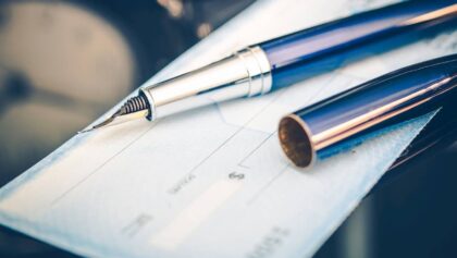 i6VMUS3cRH2vIl8ffymP_issuing-payment-by-check-P87MDNA_1